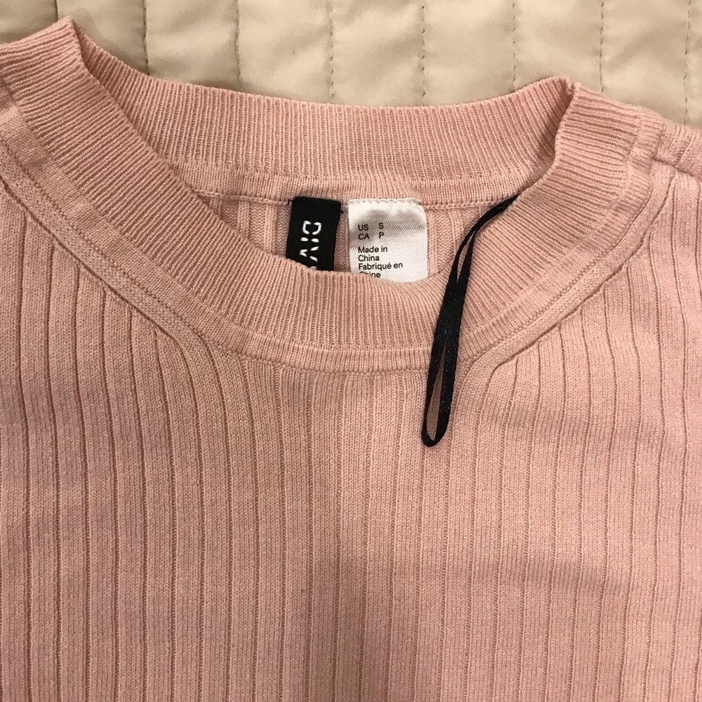 Divided (H&M) blush ribbed crew neck sweater - Picture 7 of 9